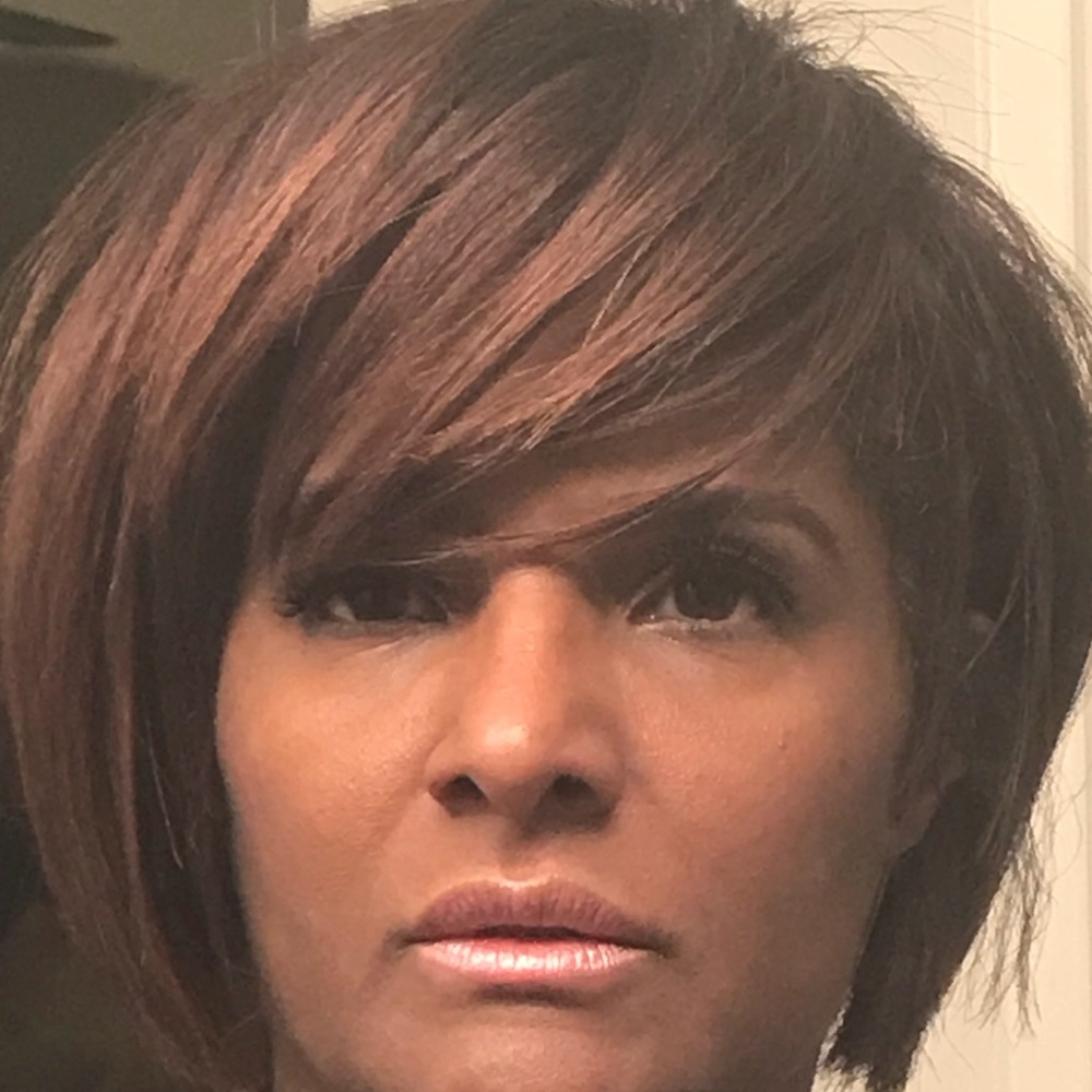Meet your Posher, Donna